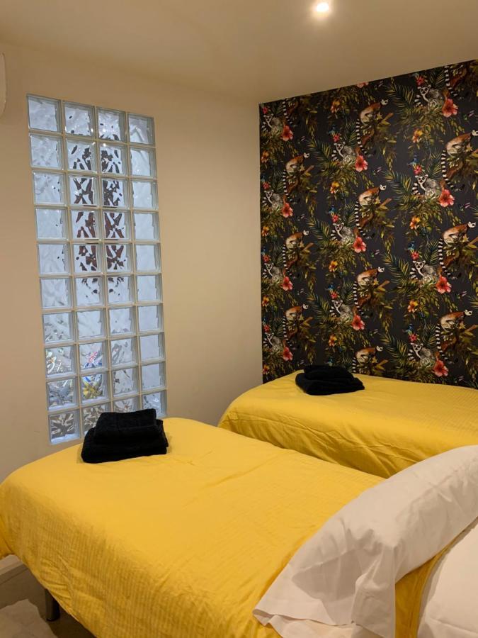 Hostal Casa Michaels Mora d'Ebre Εξωτερικό φωτογραφία