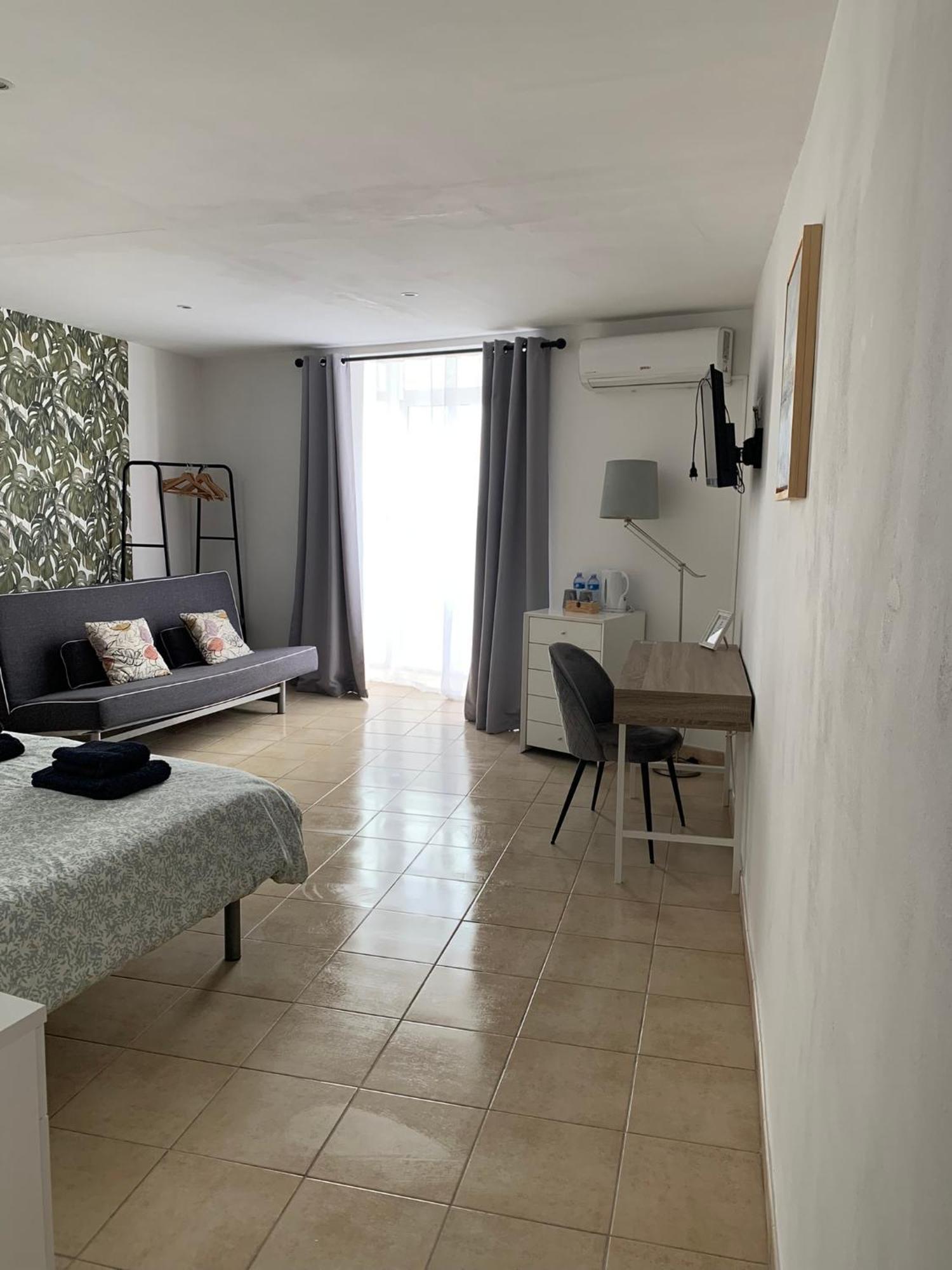 Hostal Casa Michaels Ξενοδοχείο Mora d'Ebre Εξωτερικό φωτογραφία